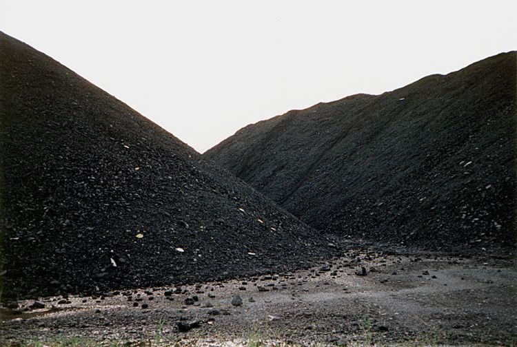 overlapping_mounds_(1997).jpg